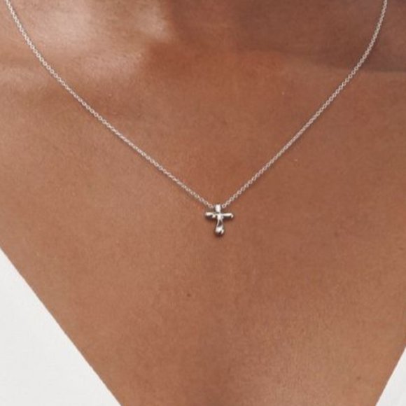 NEW Tiffany & Co. Elsa Peretti Cross  Necklace Pendant Silver 925 W/case  box - Picture 6 of 11